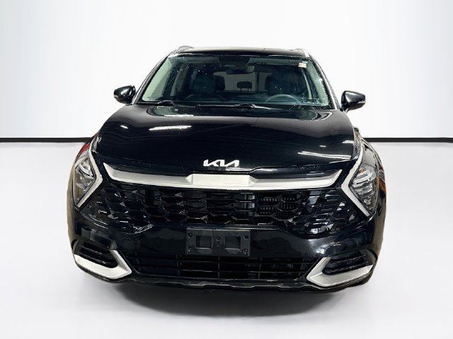 Used 2023 Kia Sportage EX AWD/4WD image 2