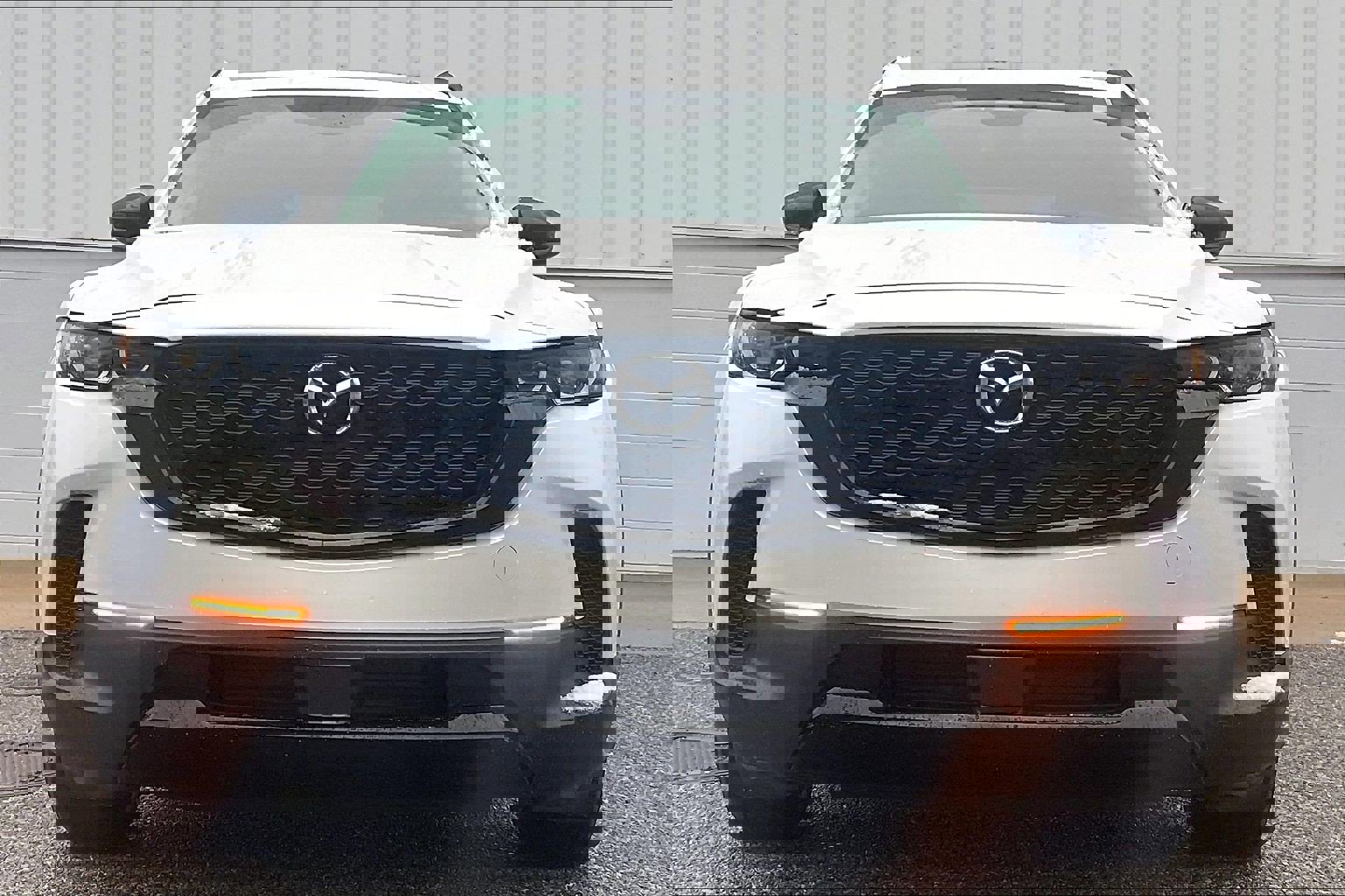 Used 2025 MAZDA CX-50 AWD 2.5 Hybrid w/ Premium Pkg image 3