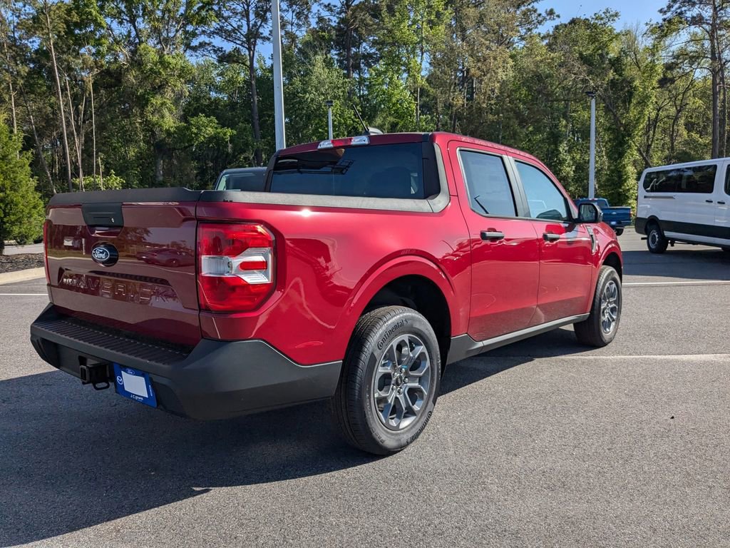 New 2025 Ford Maverick XLT w/ XLT Luxury Package image 4