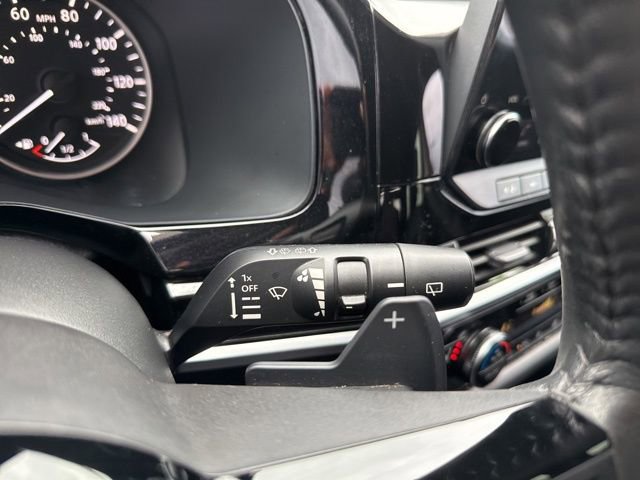 Used 2023 Nissan Pathfinder SL image 30