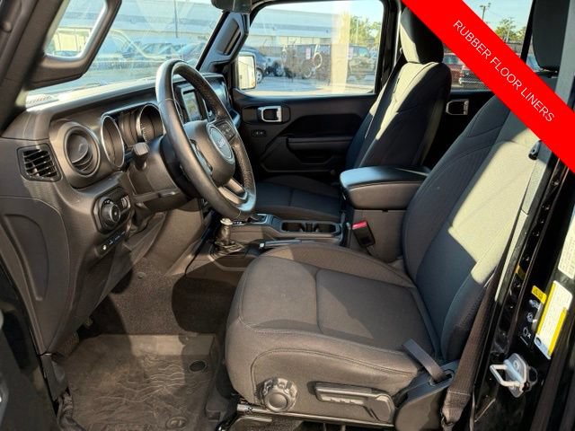 Used 2023 Jeep Wrangler Unlimited w/ Cold Weather Group AWD/4WD image 7