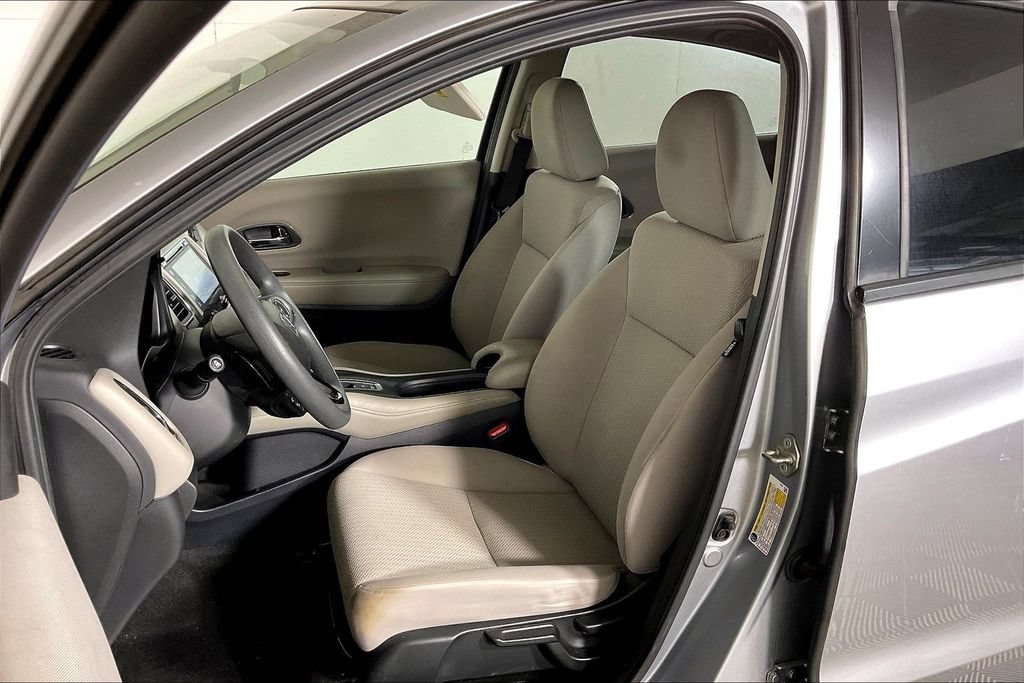 Used 2018 Honda HR-V EX image 24