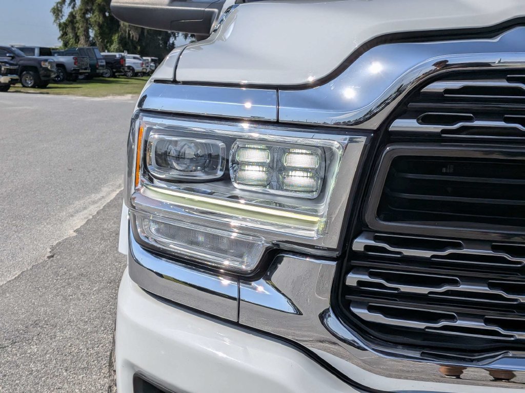 Used 2022 RAM 3500 Limited w/ Safety Group AWD/4WD image 10