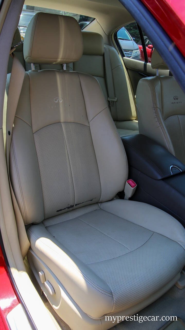 Used 2010 INFINITI G37 x Sedan w/ Premium Pkg AWD/4WD image 19