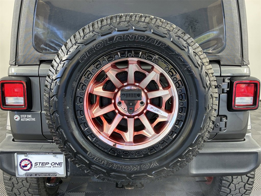 Used 2018 Jeep Wrangler Unlimited Sport S image 34