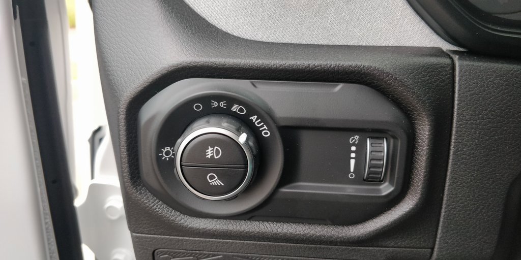 New 2025 Jeep Gladiator Sport image 42