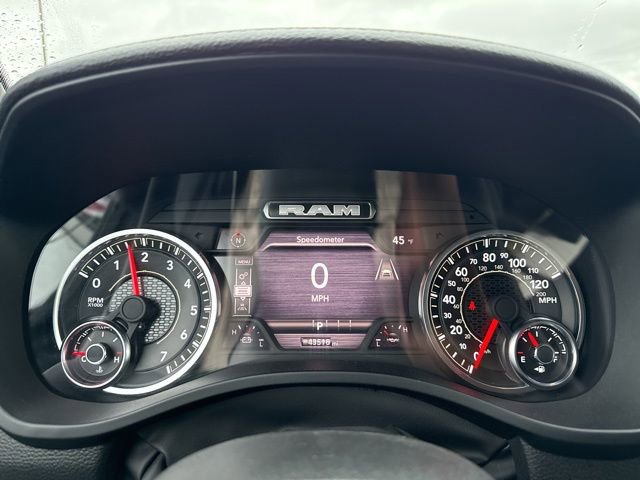 Used 2025 RAM 1500 Laramie image 32