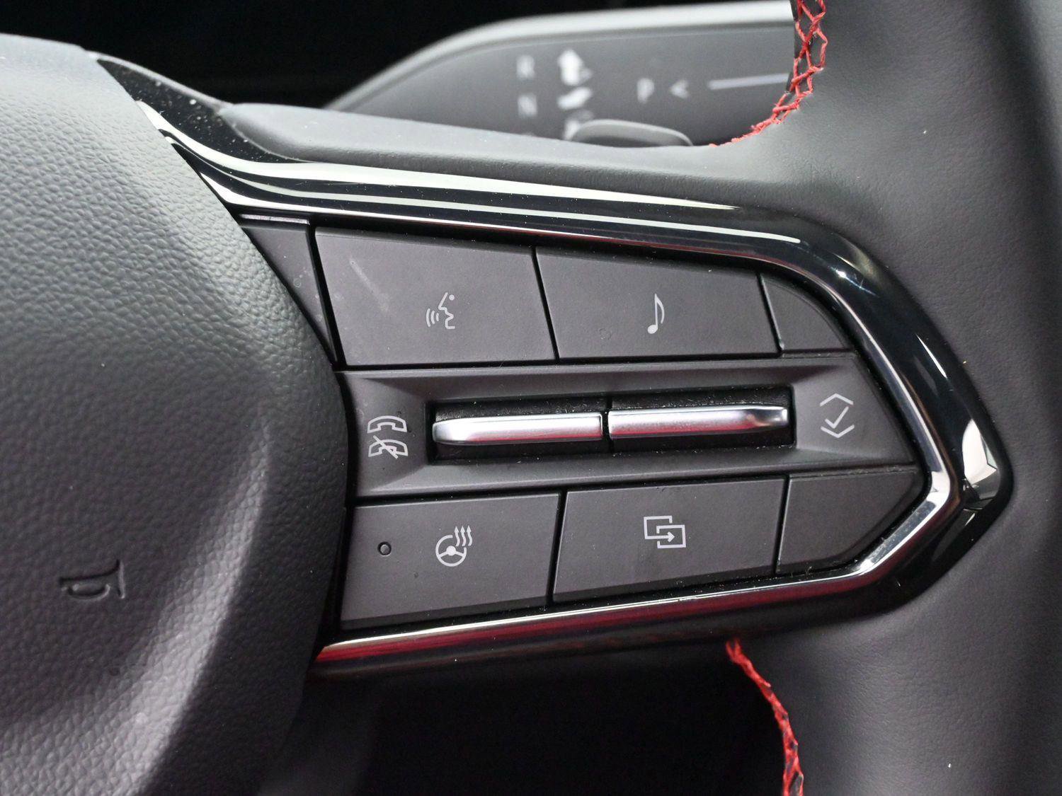 Used 2024 Chevrolet Traverse RS w/ LPO, Floor Liner Package image 21