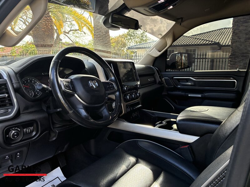 Used 2020 RAM 1500 Laramie RWD image 13