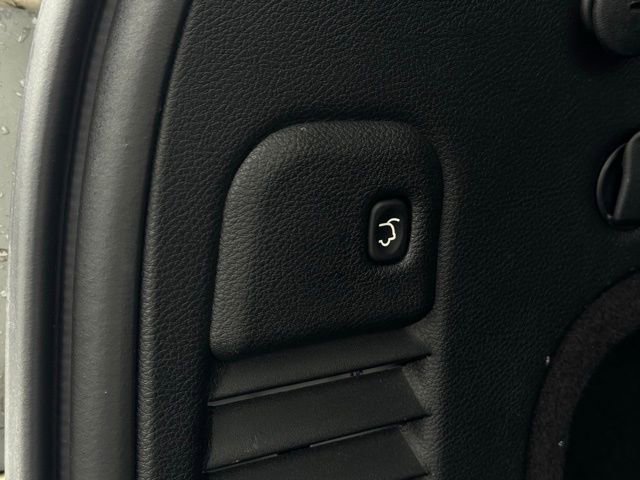 Used 2019 Jeep Grand Cherokee Limited image 12