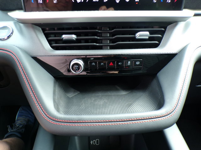 New 2026 Ford Explorer ST-Line image 24