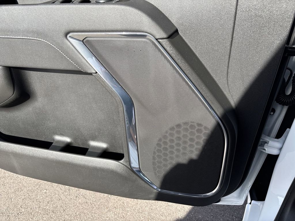 Used 2025 GMC Sierra 1500 Elevation image 24