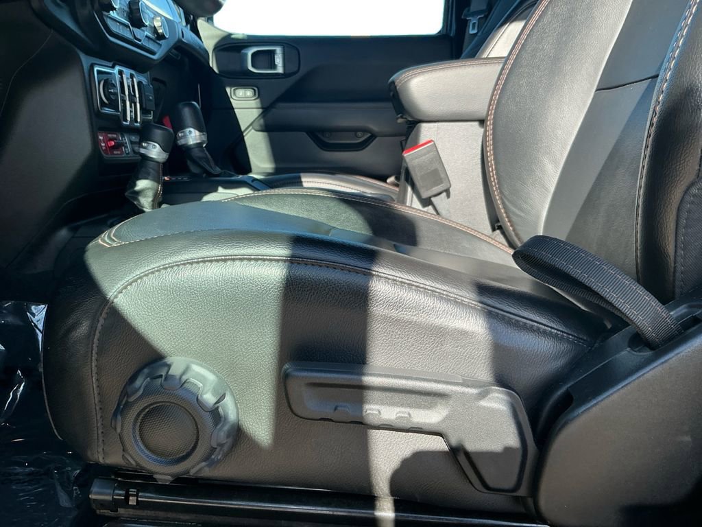 Used 2023 Jeep Wrangler Unlimited Rubicon 392 w/ Xtreme Recon 35" Tire Package image 24