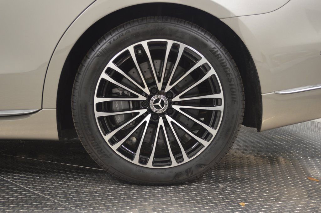 Used 2024 Mercedes-Benz S 580e 4MATIC Sedan image 14