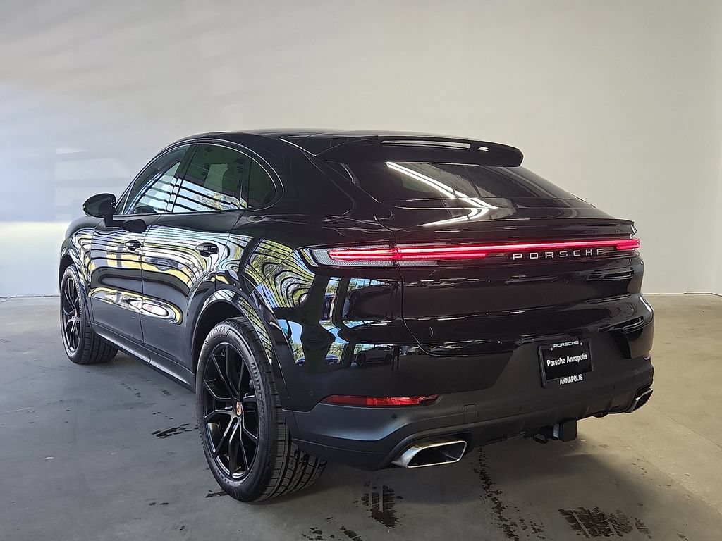 New 2026 Porsche Cayenne Coupe AWD/4WD image 3