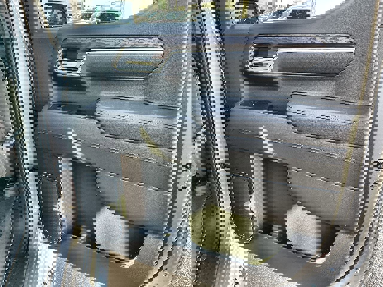 New 2026 GMC Sierra 1500 SLT w/ SLT Premium Plus Package image 21