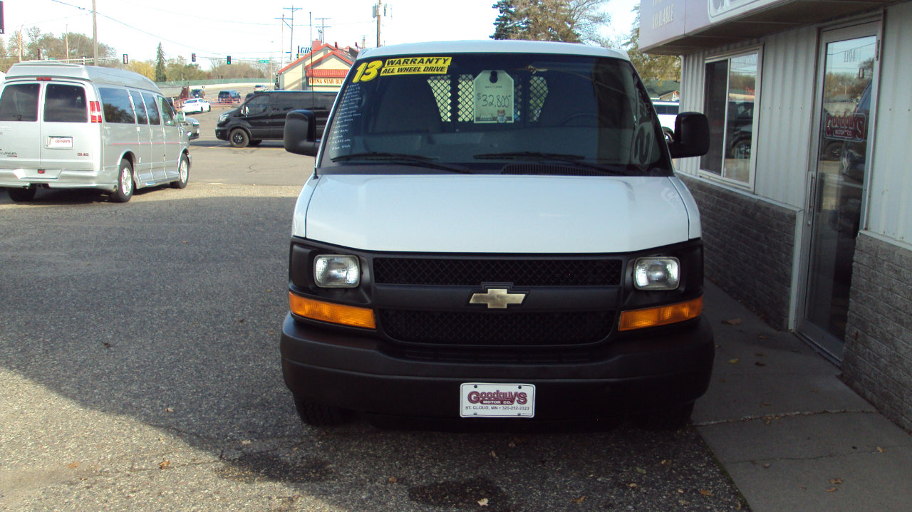 Used 2013 Chevrolet Express 1500 AWD w/ Power Package image 3