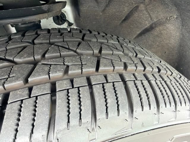 Used 2023 GMC Acadia Denali AWD/4WD image 27
