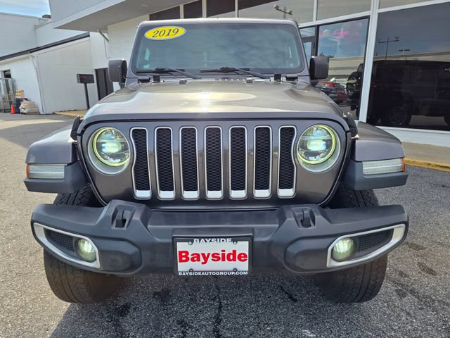 Used 2019 Jeep Wrangler Unlimited Sahara w/ Cold Weather Group AWD/4WD image 4