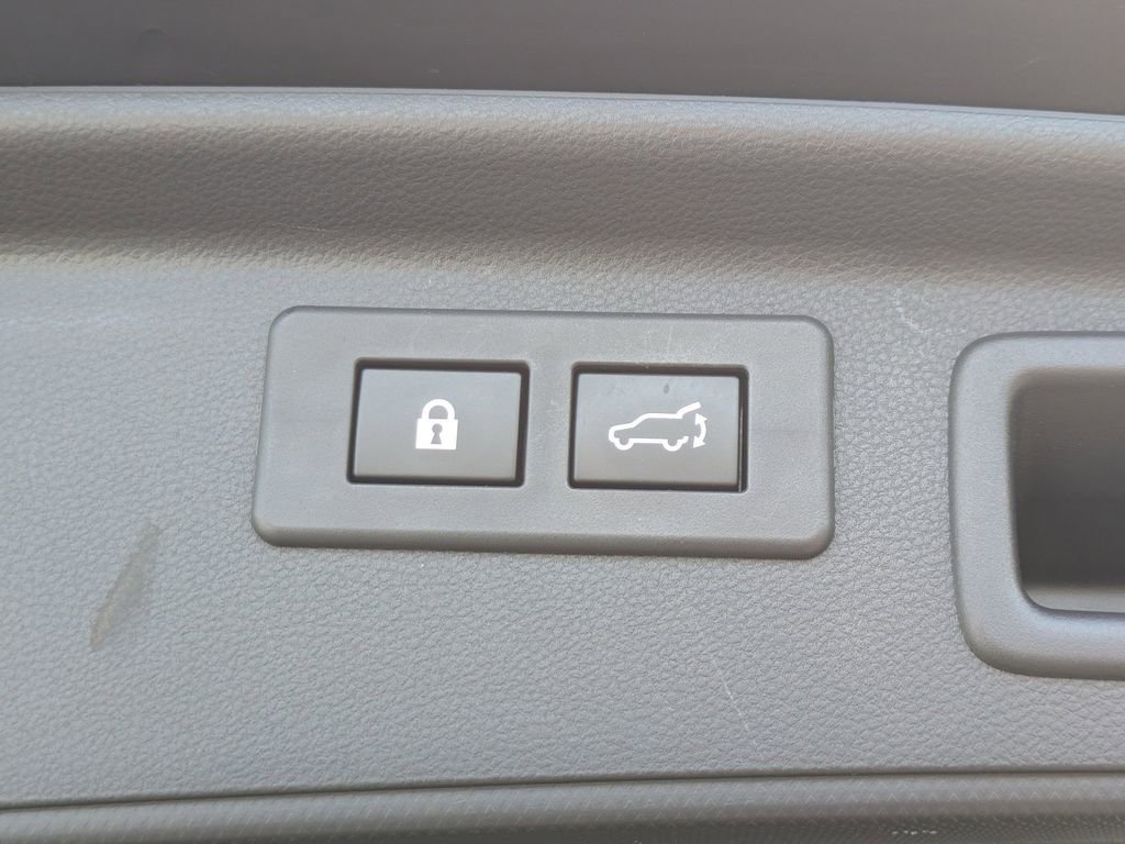 Certified 2023 Subaru Forester Limited image 13