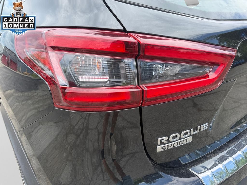 Certified 2022 Nissan Rogue Sport SV w/ Technology Package AWD/4WD image 21