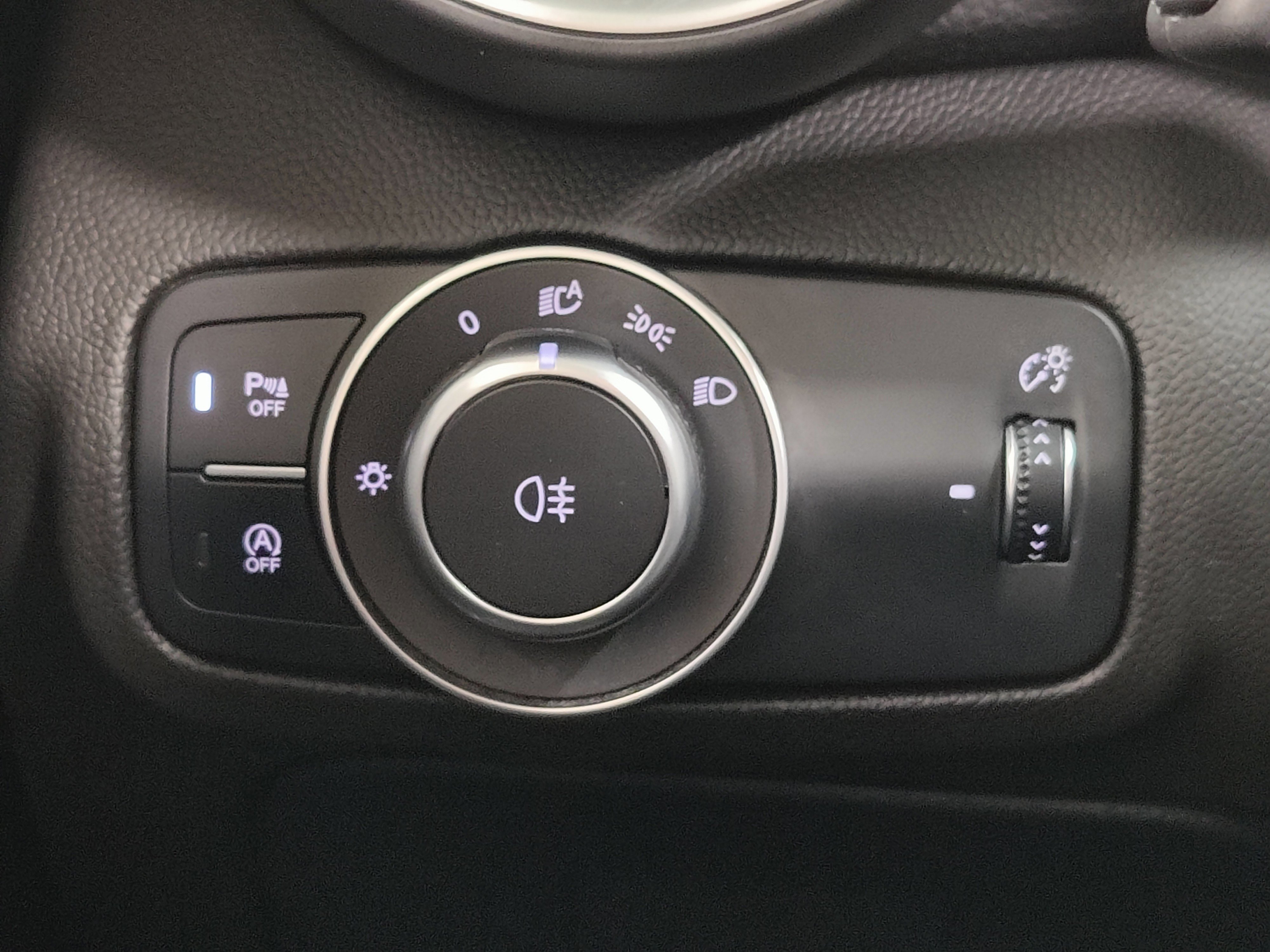 Certified 2024 Alfa Romeo Giulia Ti image 27