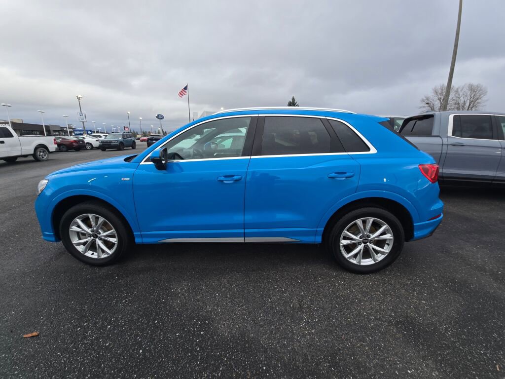 Used 2023 Audi Q3 2.0T Premium image 5