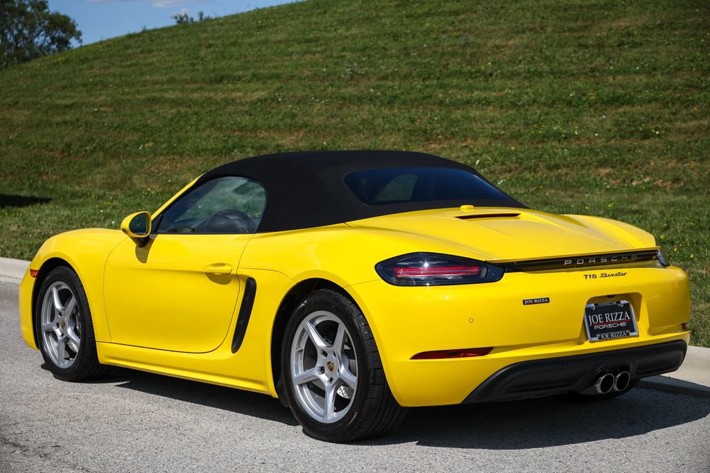 Certified 2024 Porsche 718 Boxster RWD image 3