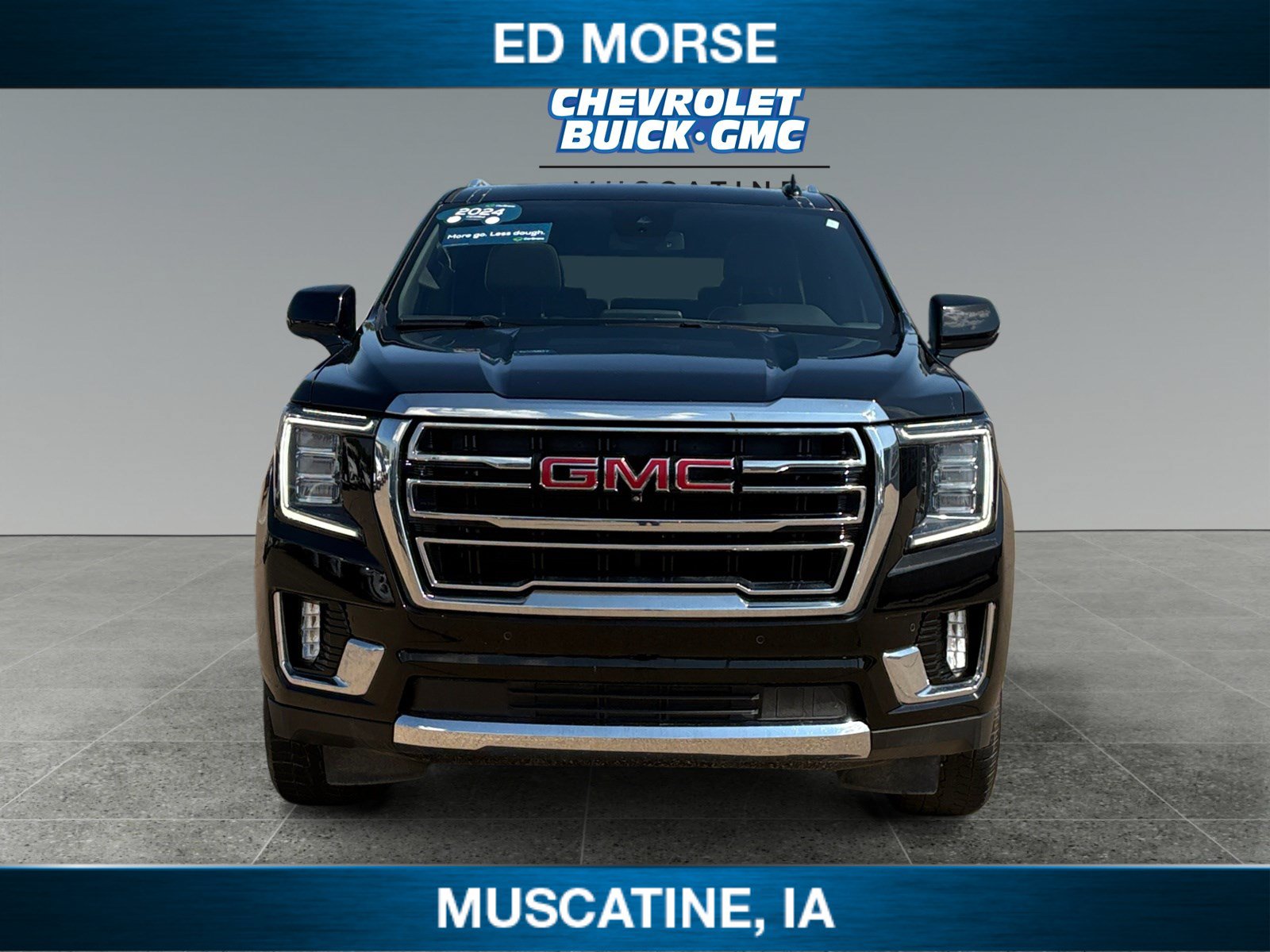 Certified 2024 GMC Yukon XL SLT w/ SLT Premium Package AWD/4WD image 8