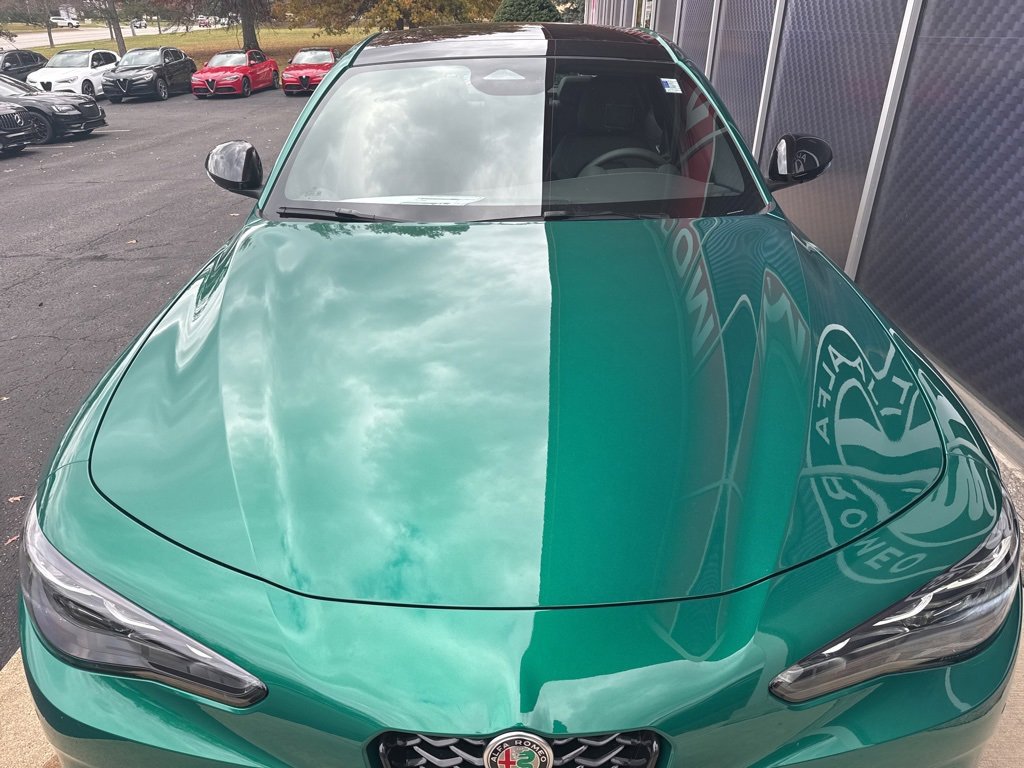 New 2025 Alfa Romeo Giulia AWD w/ Driving Assist Package image 6