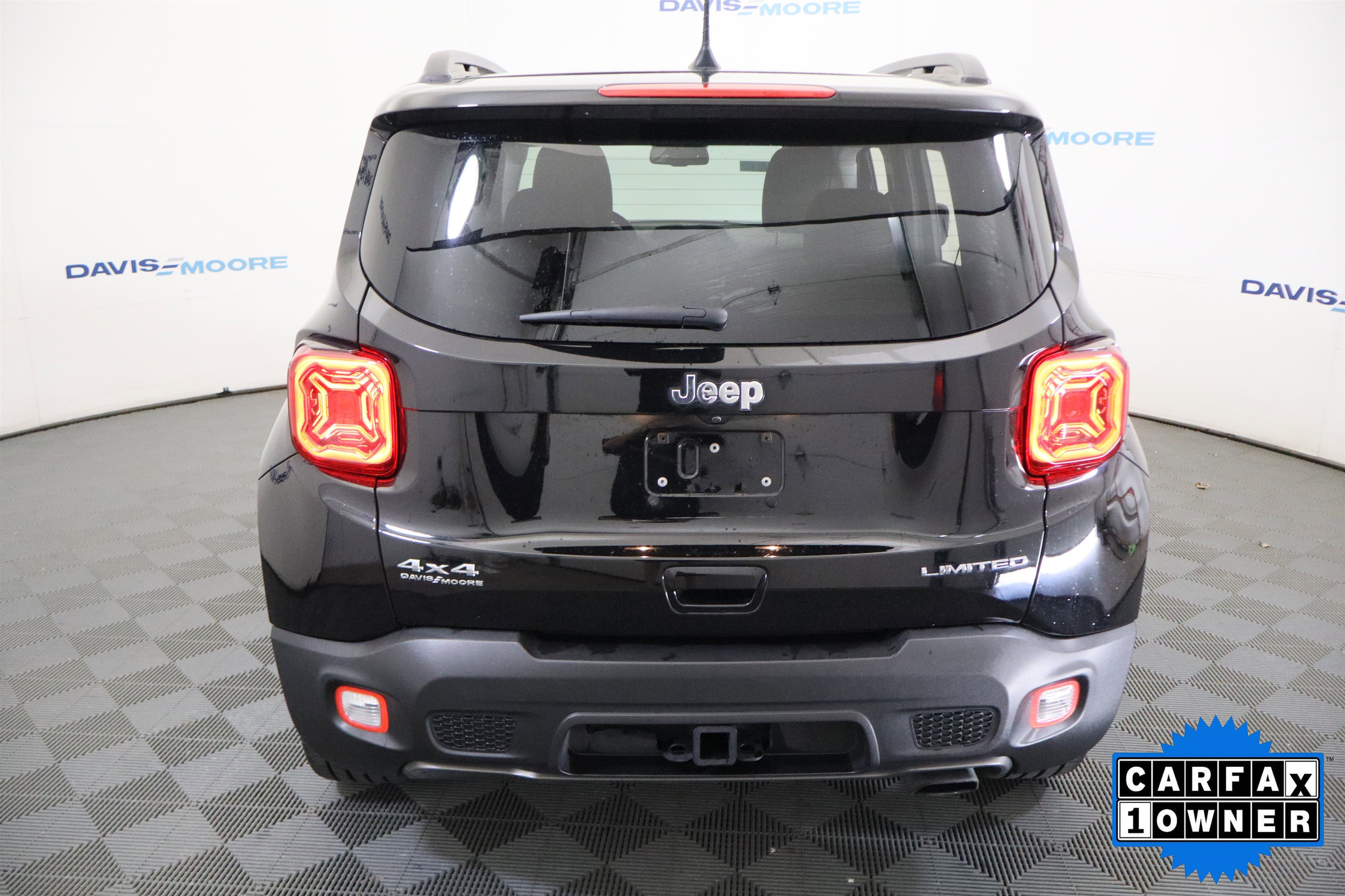 Used 2019 Jeep Renegade Limited w/ UConnect 8.4 Nav Group AWD/4WD image 8