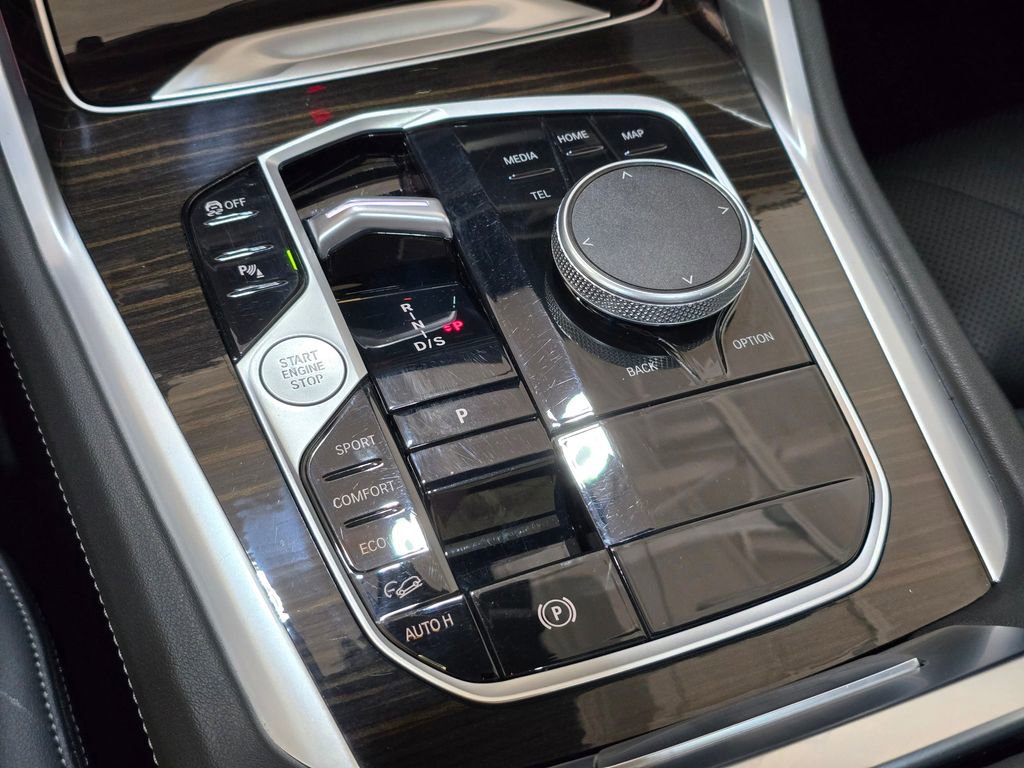 Used 2024 BMW X6 xDrive40i image 15