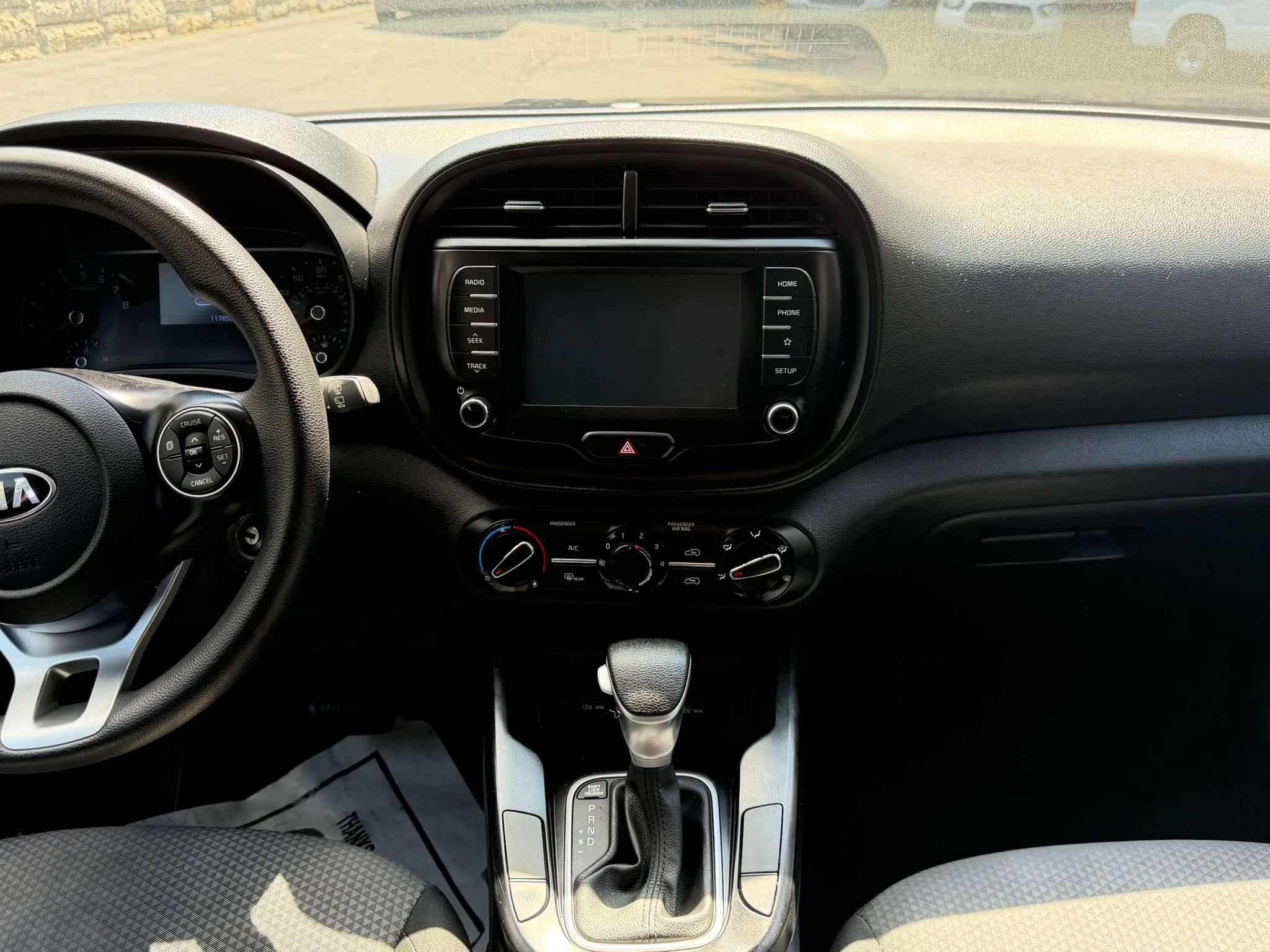 Used 2020 Kia Soul LX FWD image 19
