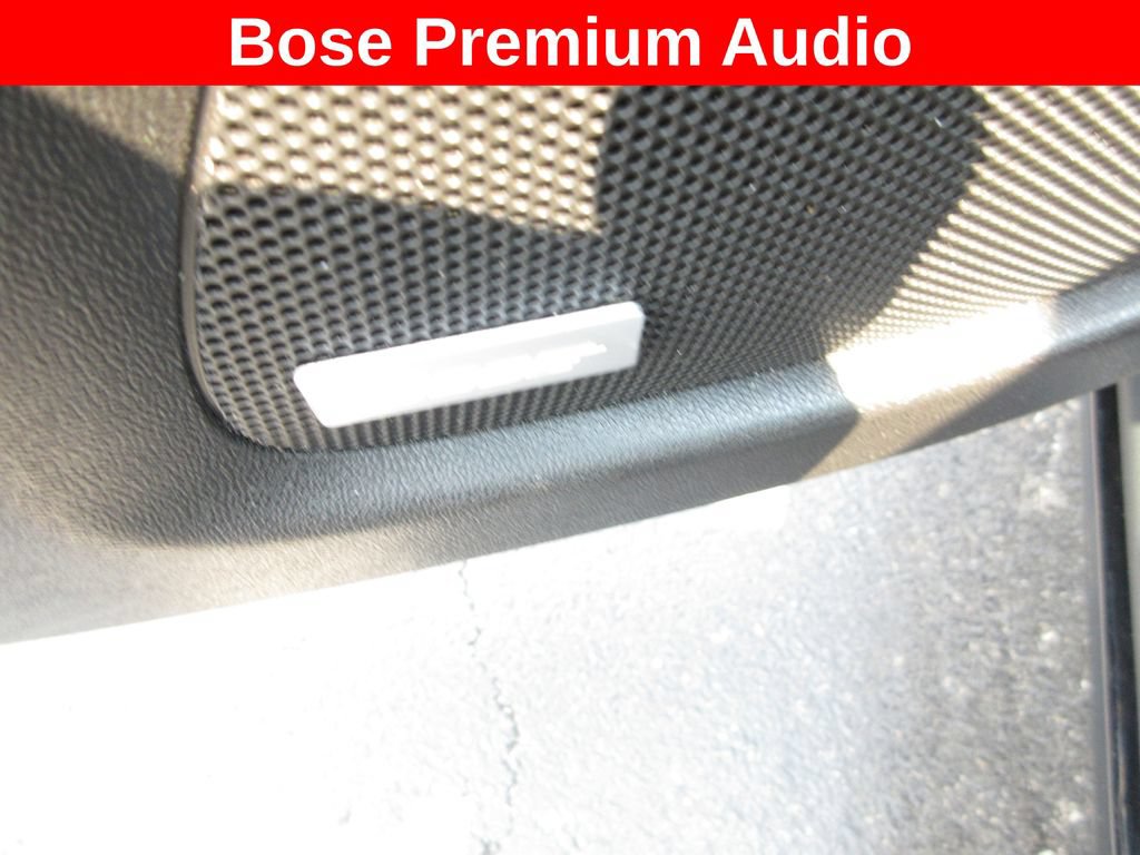Certified 2018 Chevrolet Malibu LT w/ Leather Package FWD image 16