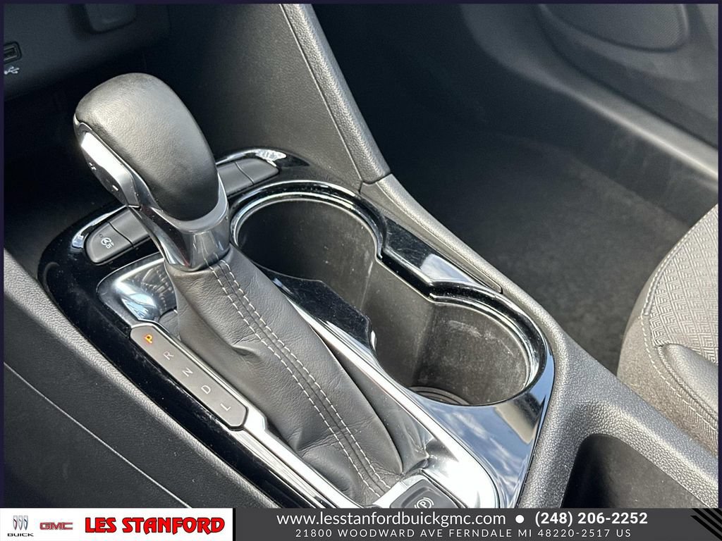Used 2024 Buick Encore GX Preferred FWD image 32