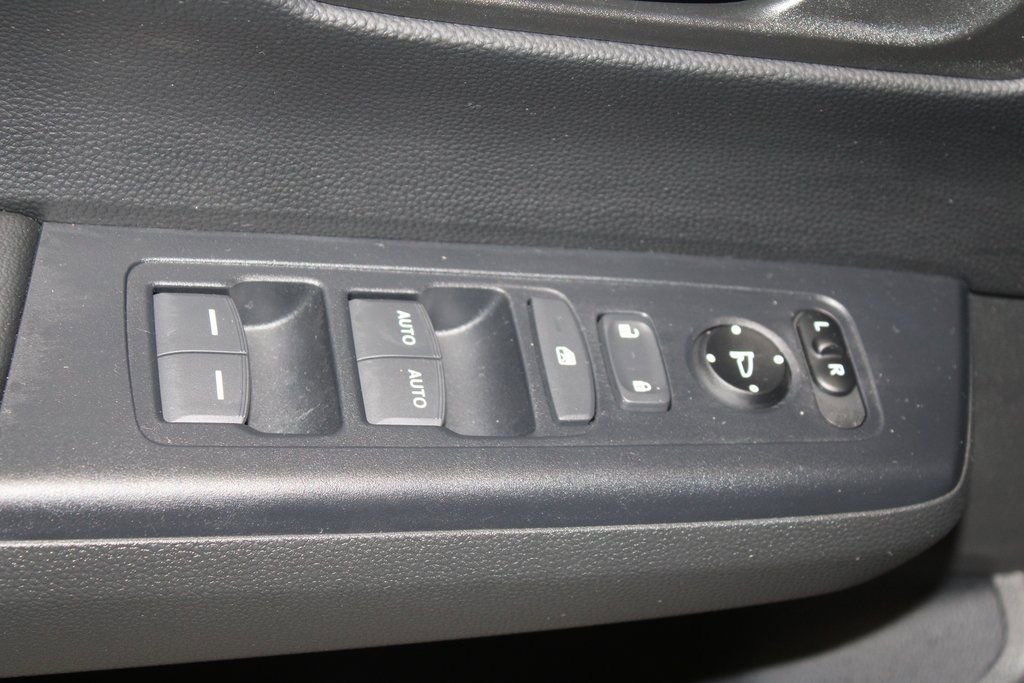 Used 2024 Honda CR-V EX image 9