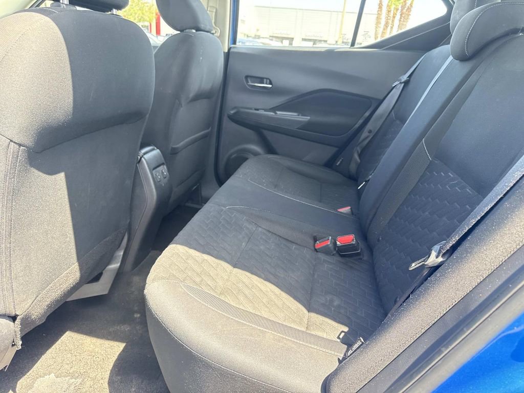 Used 2022 Nissan Kicks SV FWD image 13