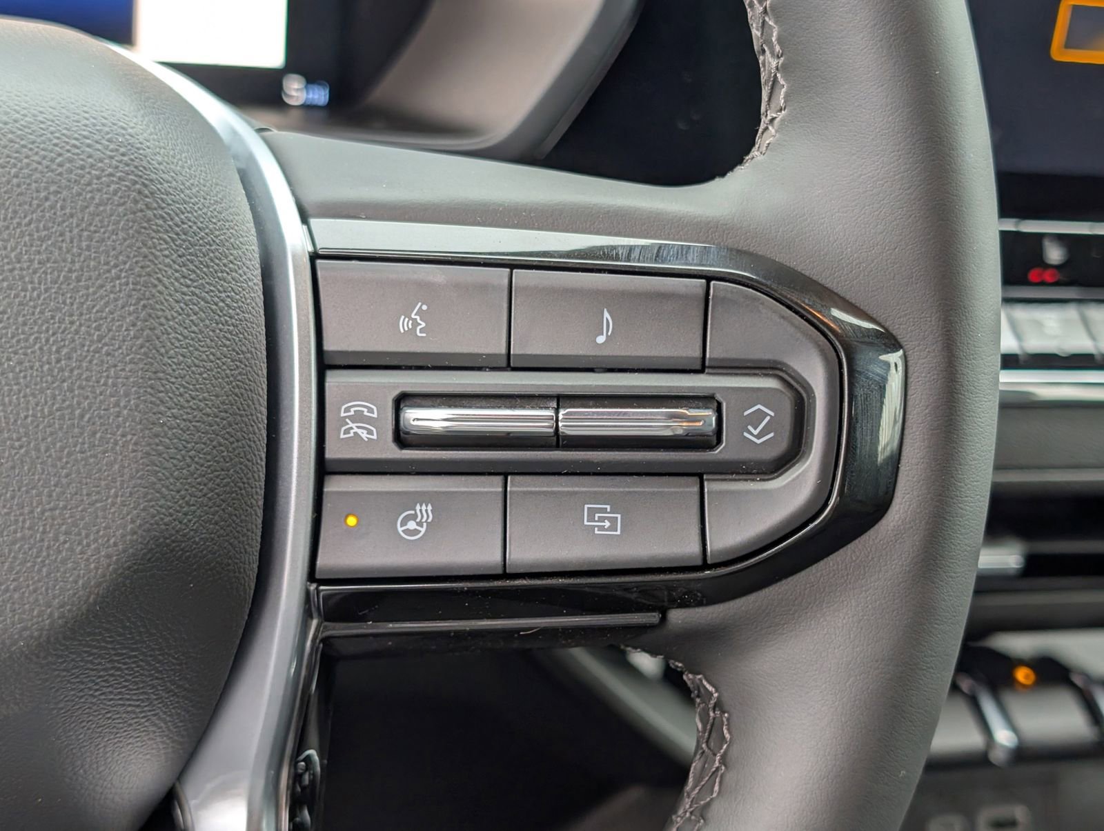 New 2025 Chevrolet Colorado Trail Boss w/ Midnight Edition image 20