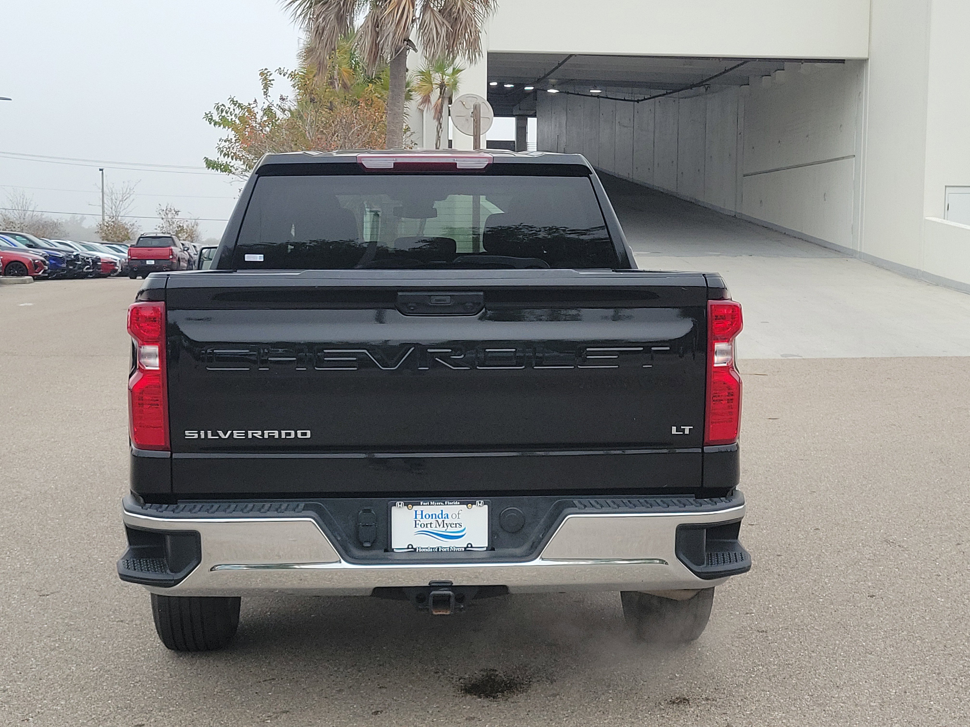 Used 2025 Chevrolet Silverado 1500 LT image 5