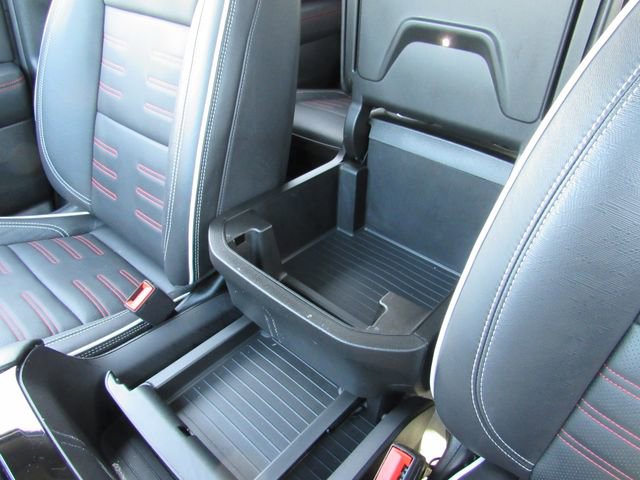 Used 2025 GMC Yukon XL AT4 Ultimate image 29