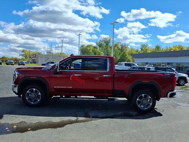 New 2026 GMC Sierra 2500 SLT image 2
