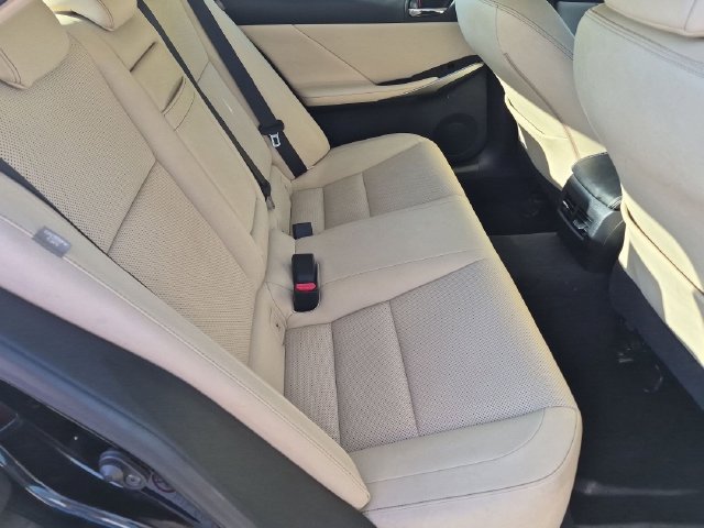 Used 2016 Lexus IS 300 AWD w/ Premium Package image 30