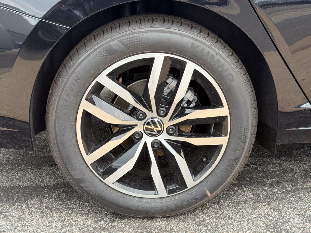 New 2026 Volkswagen Jetta SE FWD image 21