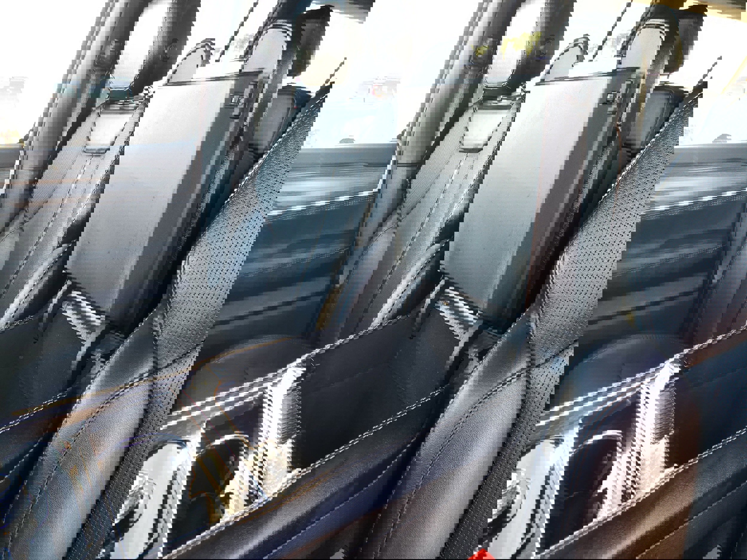 Used 2024 Jeep Wagoneer L Series II w/ Flexible Seating Group image 30