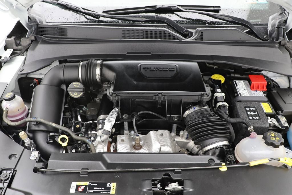 Used 2025 Jeep Compass Trailhawk AWD/4WD image 25