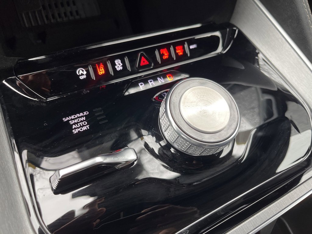 New 2026 Jeep Grand Wagoneer L Limited image 32