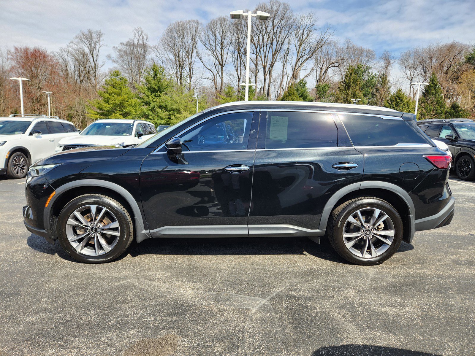 Used 2023 INFINITI QX60 Luxe w/ Cargo Package image 5