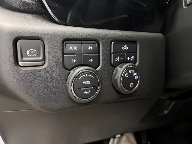 Certified 2023 Chevrolet Silverado 1500 LT AWD/4WD image 19