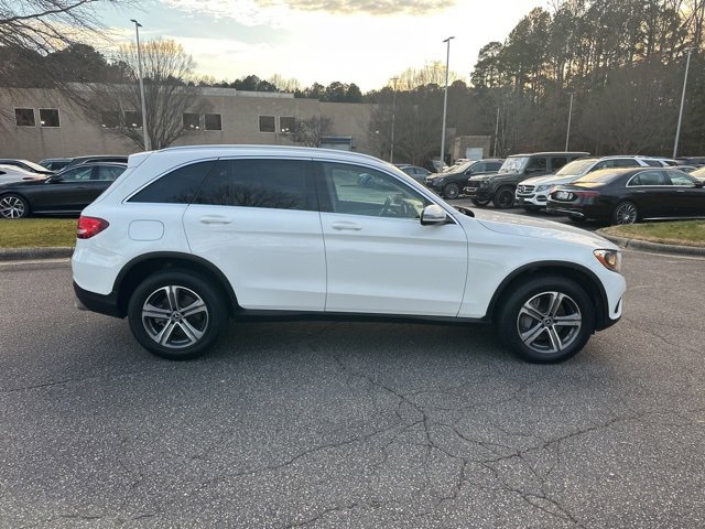 Used 2019 Mercedes-Benz GLC 300 image 4
