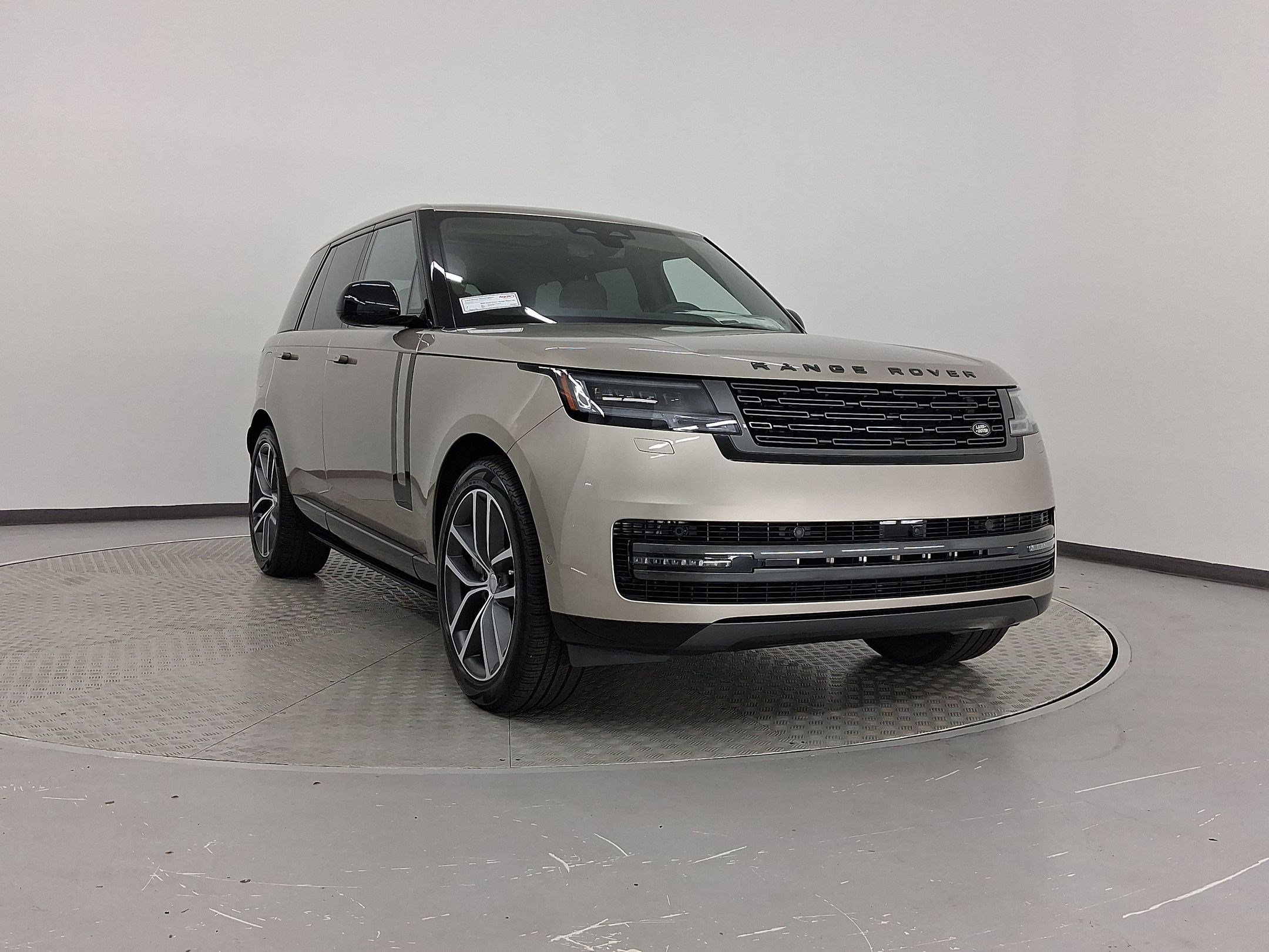 New 2025 Land Rover Range Rover SE image 7